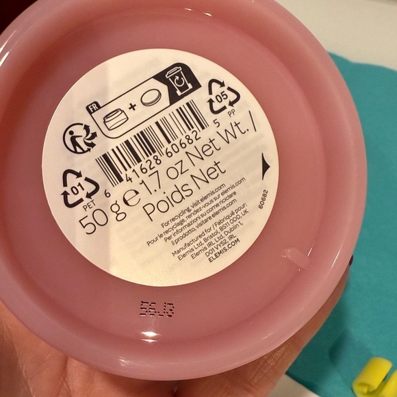 Elemis Pro-collagen ROSE cleansing balm 50g NEW - Picture 3 of 5